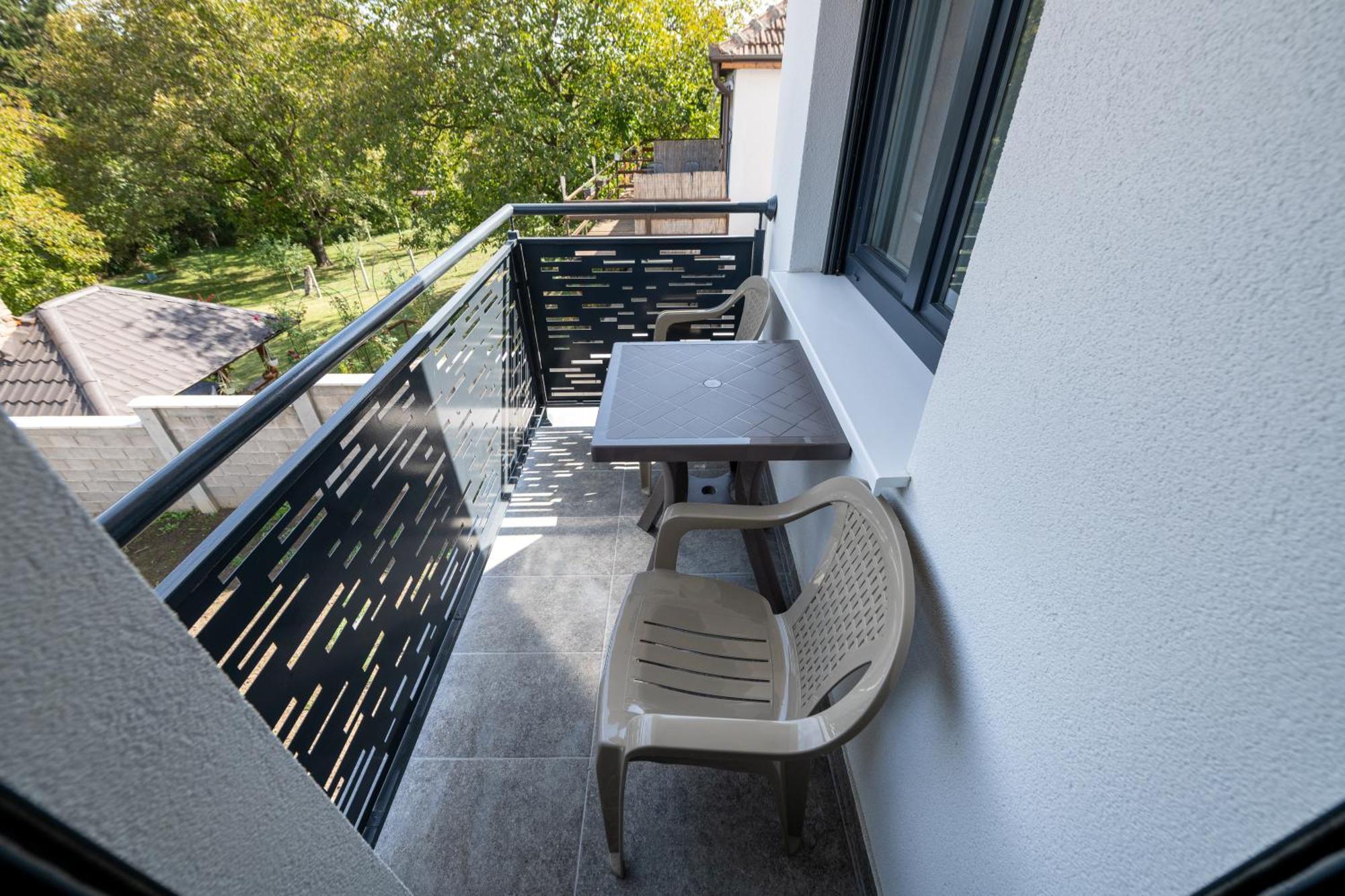 M&a Apartment Vrdnik