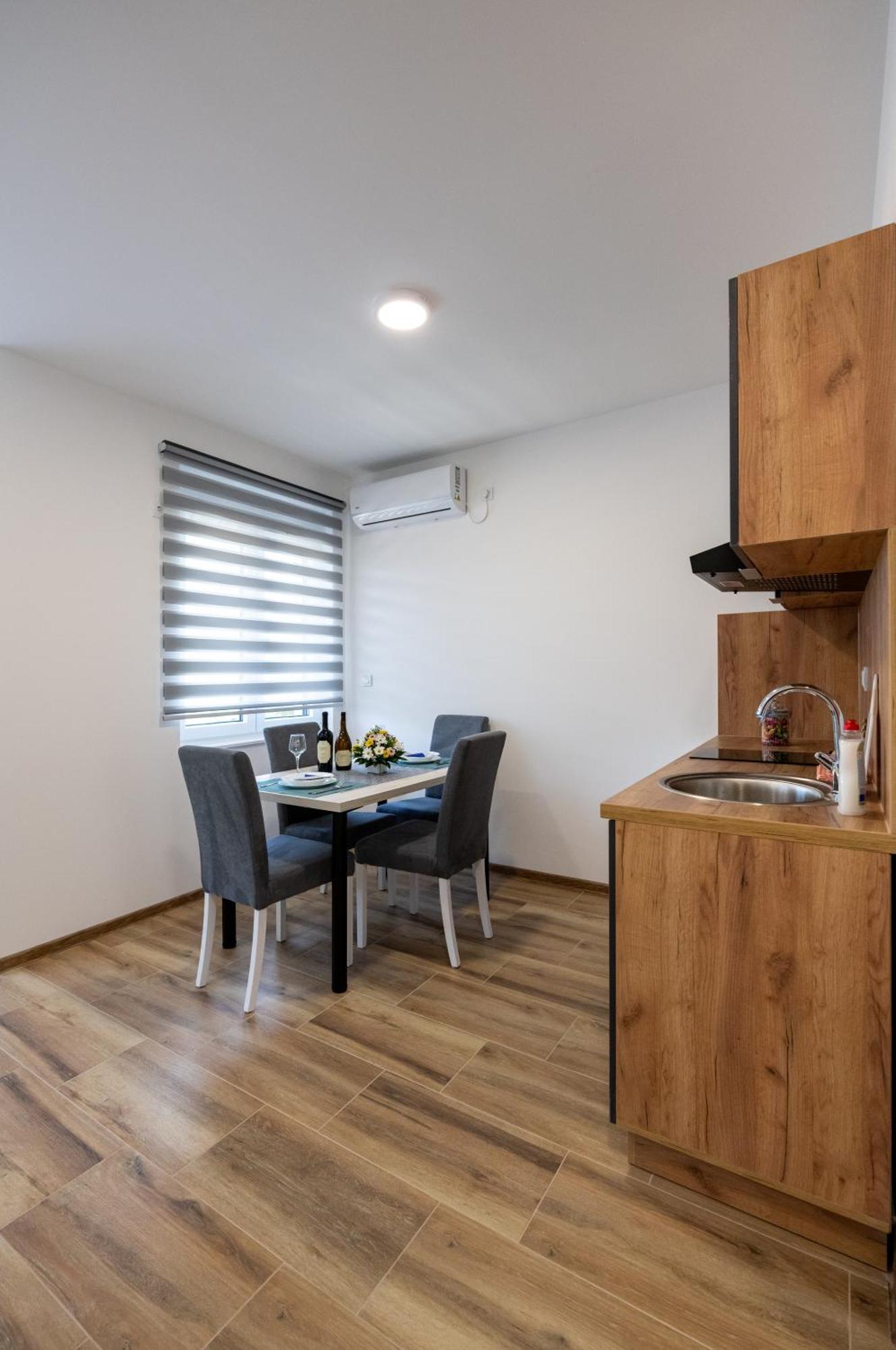 Apartment M&a